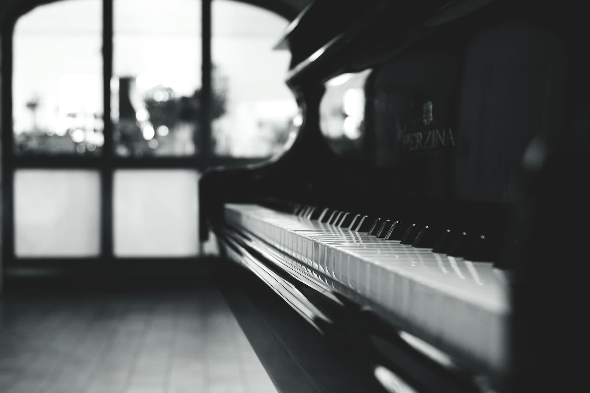 Exploring the Benefits of Hiring Professional Piano Movers